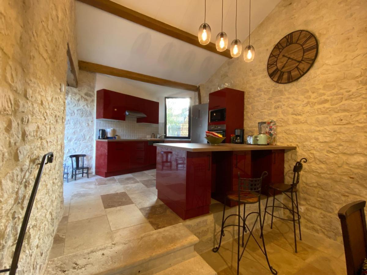 Maison de village, charme et confort Mauroux  Extérieur photo