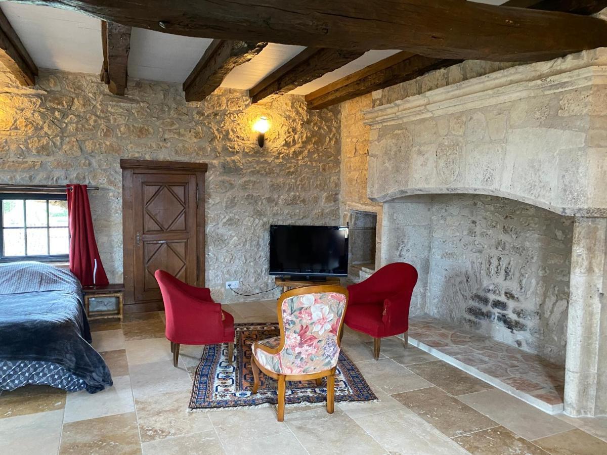 Maison de village, charme et confort Mauroux  Extérieur photo